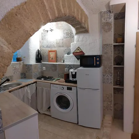 F2 Proche Et Montpellier